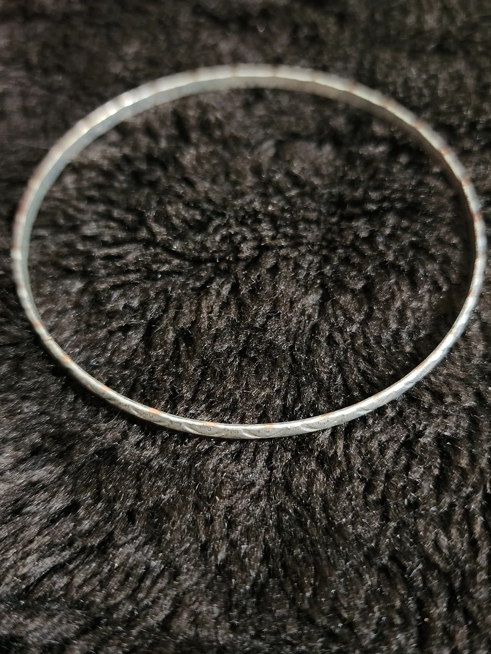 The Unbranded Brand silver tone